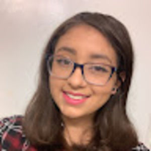 Meet your Posher, Alejandra